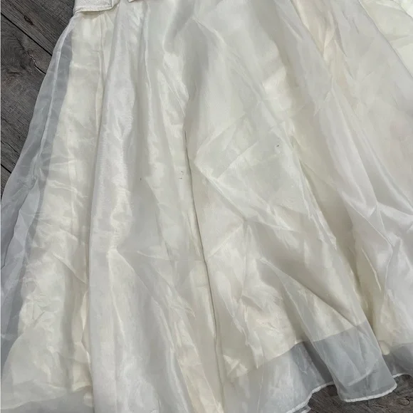 Girls Formal Dress - Picture 2 of 7